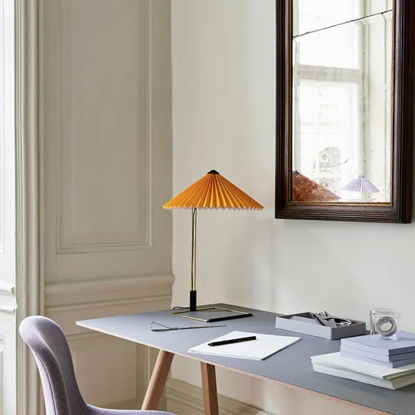 Matin Table Lamp Medium Yellow