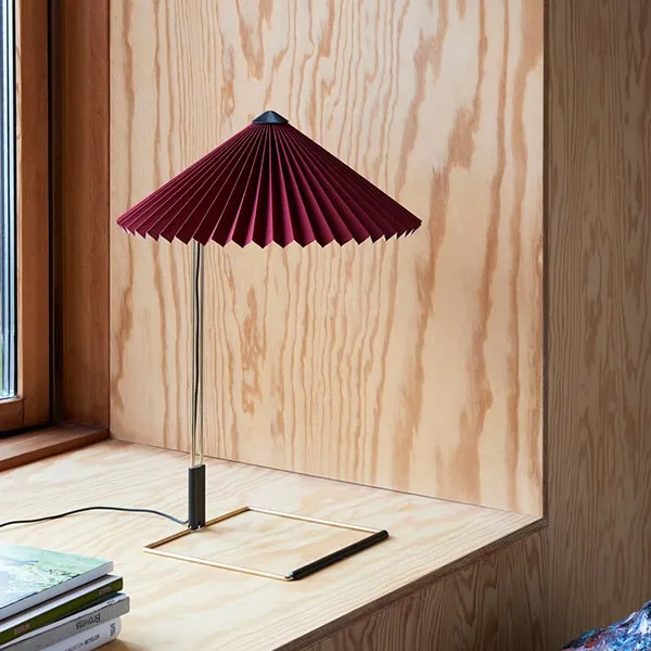 Matin Table Lamp Medium Dark Red