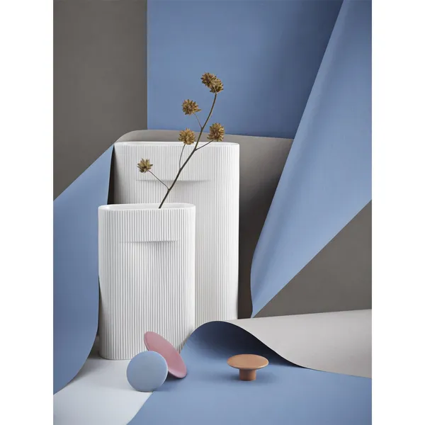 Ridge Vase H35 Off White