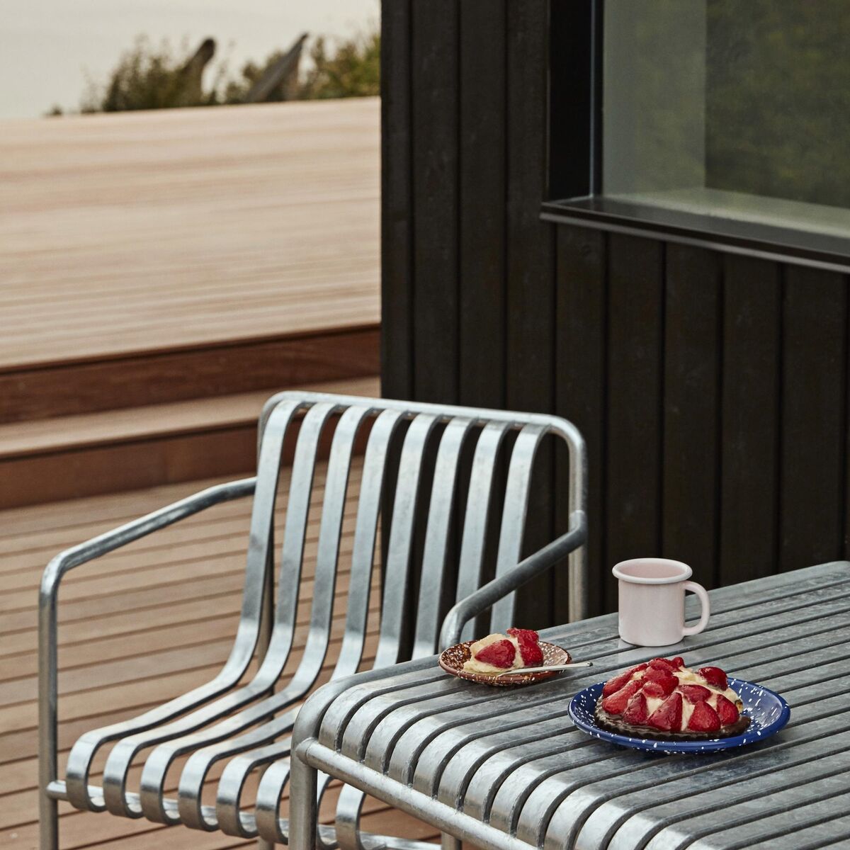 Palissade Table L82.5 Hot-dip Galvanized Steel