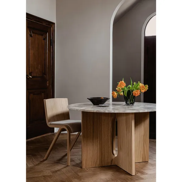 Androgyne Dining Table Ø120 cm Dark Stained Oak/Kunis Breccia Sand