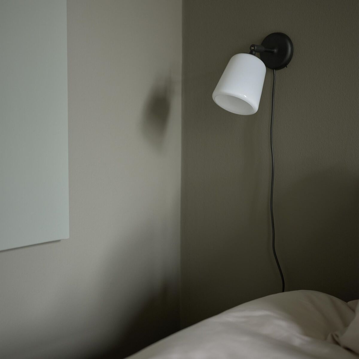 Material Vegglampe Hvit Opalglass
