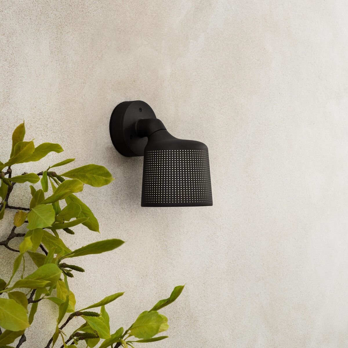 551 Outdoor Wall Lamp Black