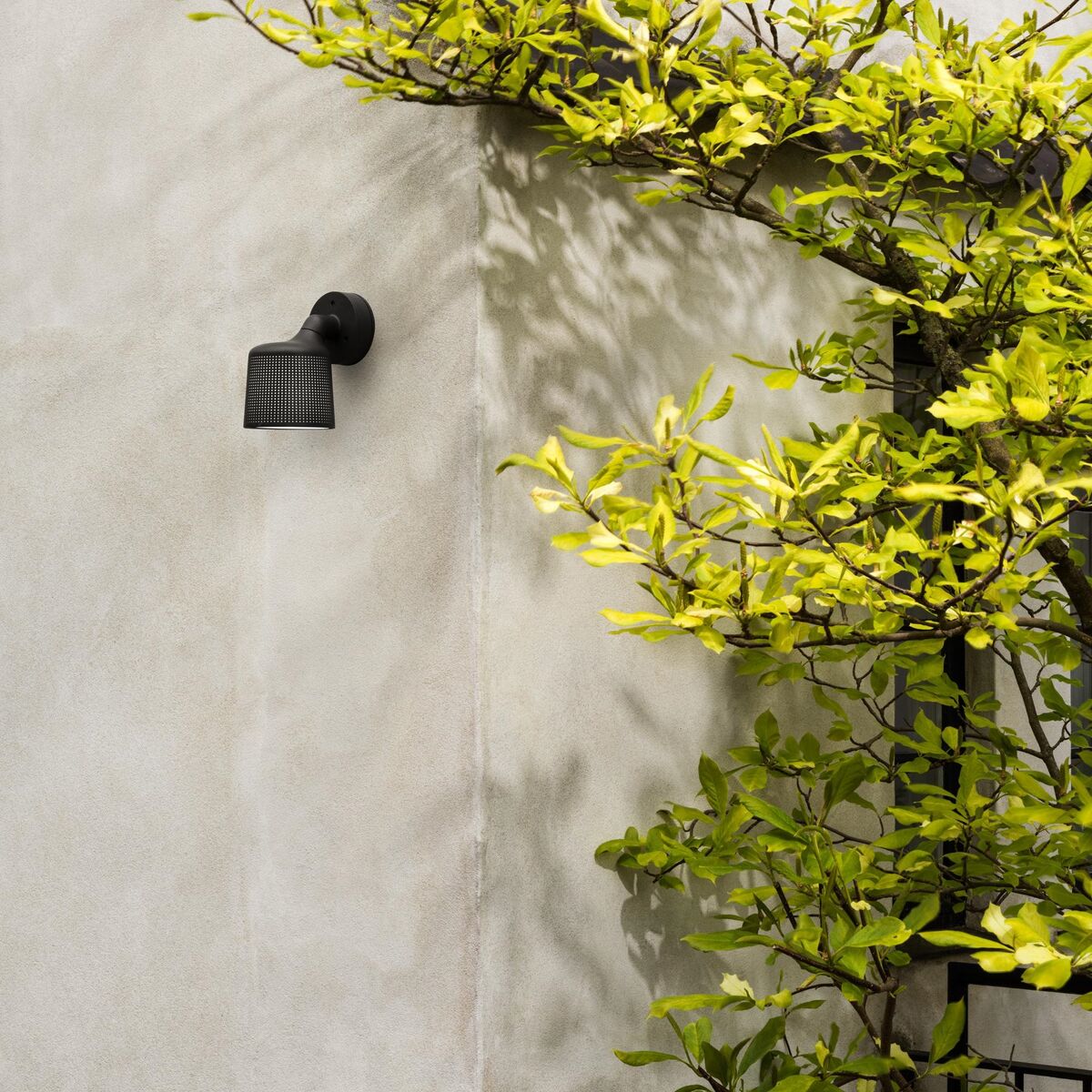 551 Outdoor Wall Lamp Black