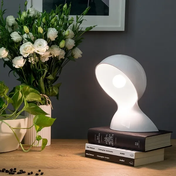 Dalu' Bordlampe Sort