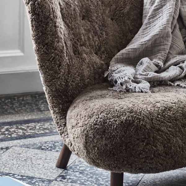 Little Petra VB2 Sofa Schapenvacht Sahara/Geoliede Eik