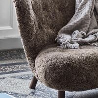 Little Petra VB2 Sofa Schapenvacht Sahara/Geoliede Eik