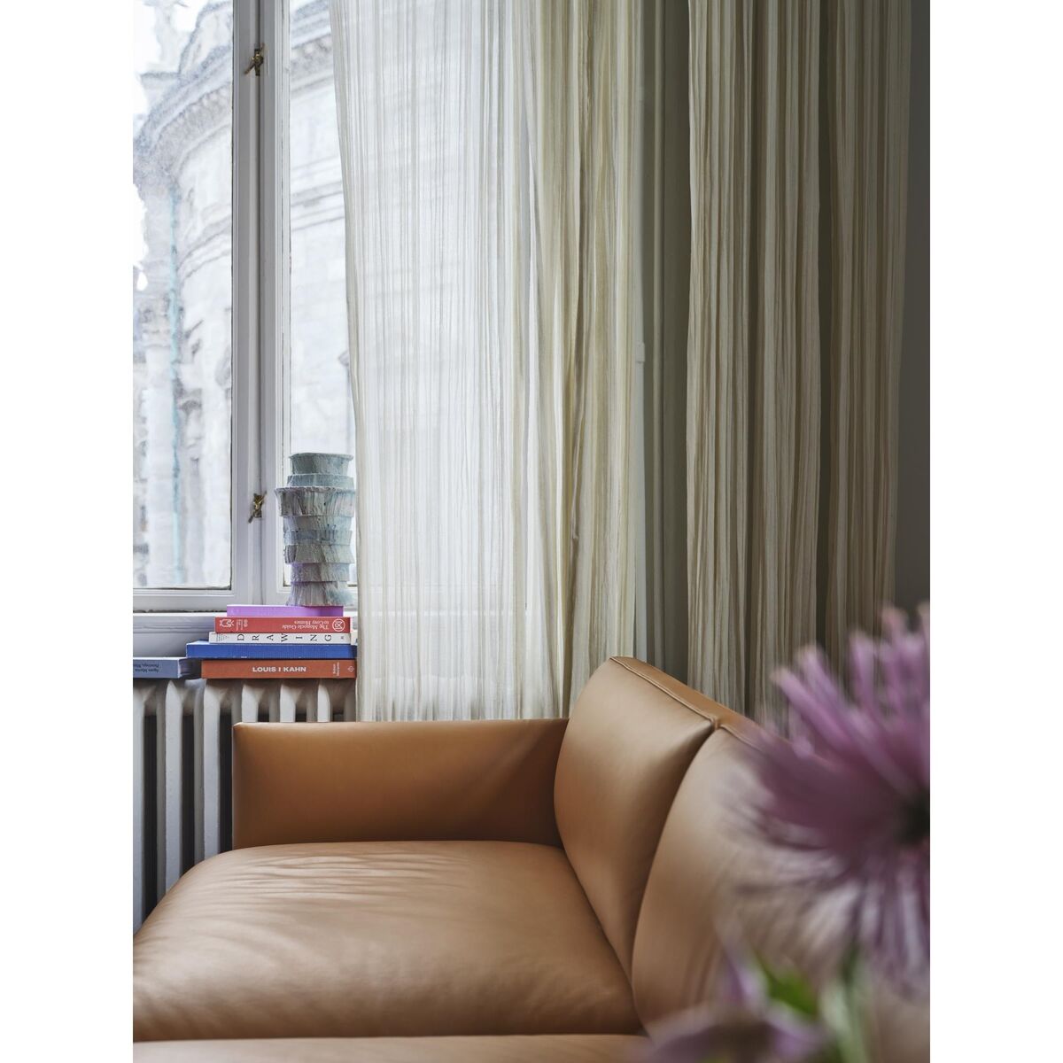 Outline 2-Sitzer-Sofa Leder/Cognac/Schwarz