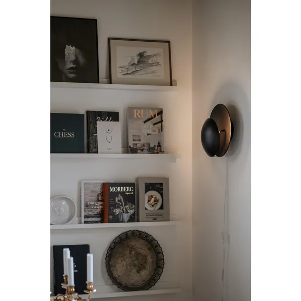 Orbit Wandlampe Schwarz