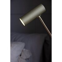 Hubble Read Bordlampe Børstet Messing