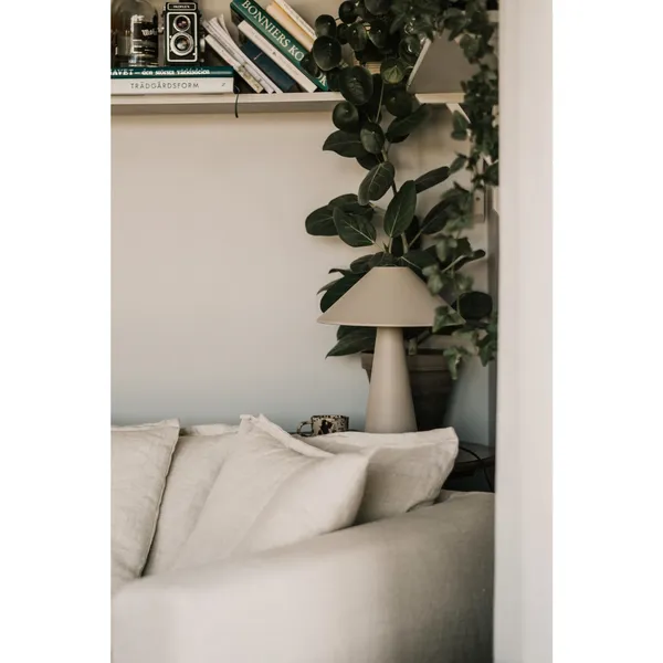 Cannes Table Lamp Mud