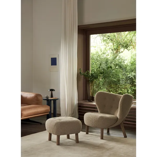 Little Petra VB1 Lounge Chair Karakorum 003/Oiled Oak Incl. ATD1 Pouf