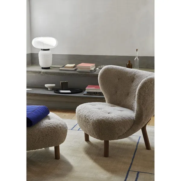 Little Petra VB1 Lounge Chair Karakorum 003/Oiled Oak Incl. ATD1 Pouf