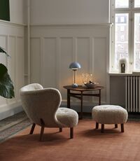 Little Petra ATD1 Pouf Sheepskin Moonlight/Walnut