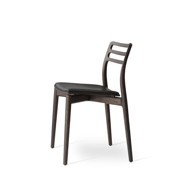 481 Cabin Matbordsstol Mörk ek/Svart Läder