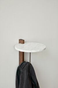 Corbel Regal Dunkle Eiche Mit Carrara Marmorplatte
