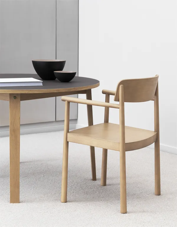 Timb Dining Chair w. Armrests Leather Upholstered Tan/Camel