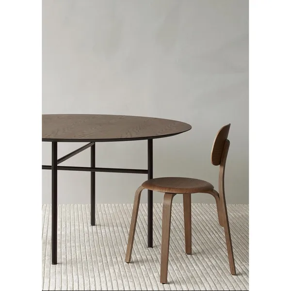 Snaregade Dining Table Round Ø138 Black & Dark Stained Oak
