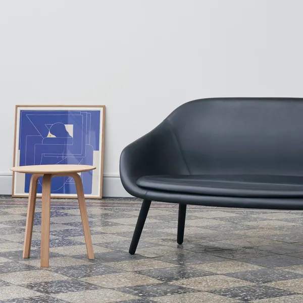 Bella Couchtisch Ø45 x H49 Lackierte Eiche