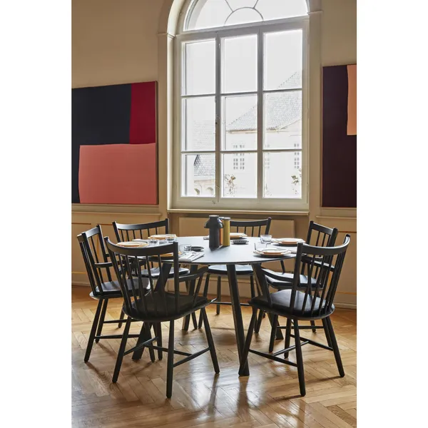 J42 Dining Chair Black