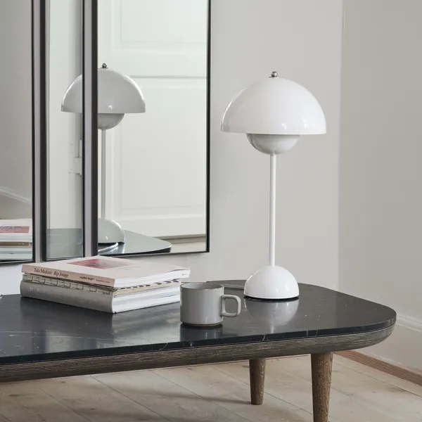 Flowerpot VP3 Lampada Da Tavolo Stone Blue
