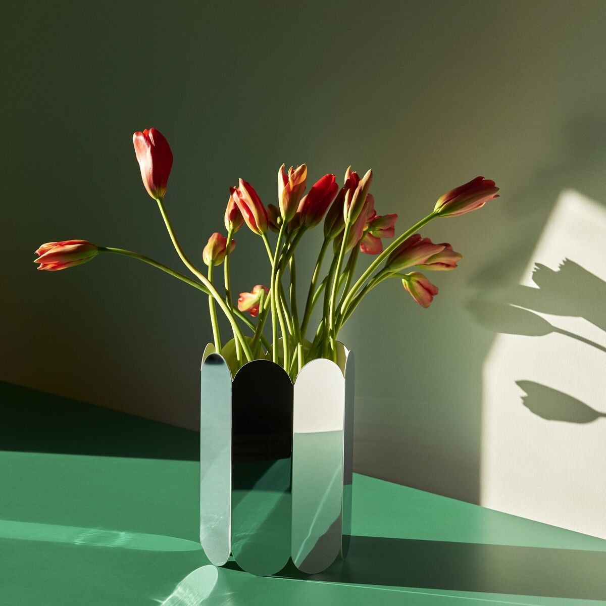 Arcs Vase Spiegel