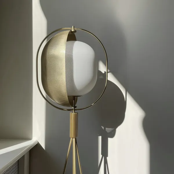 Pearl Gulvlampe Messing
