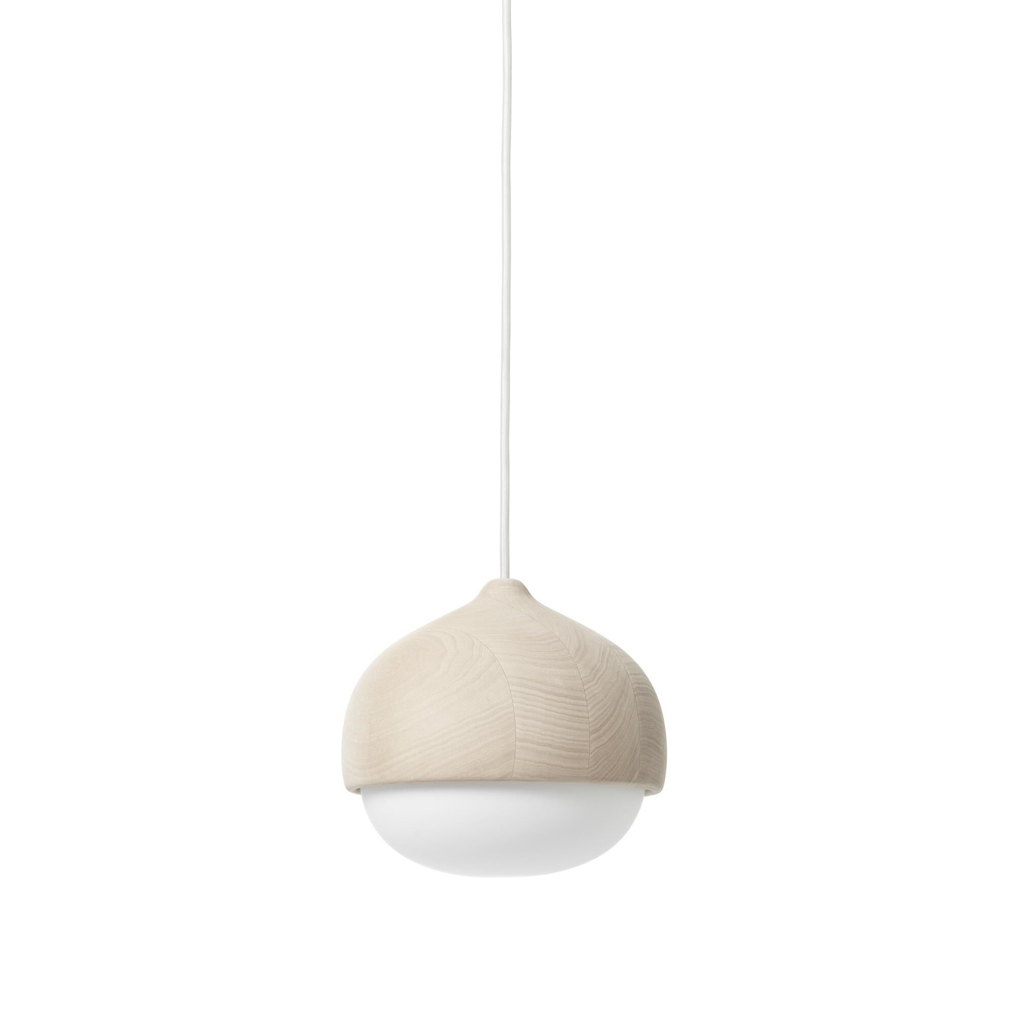 Terho Taklampa Medium Linden Wood