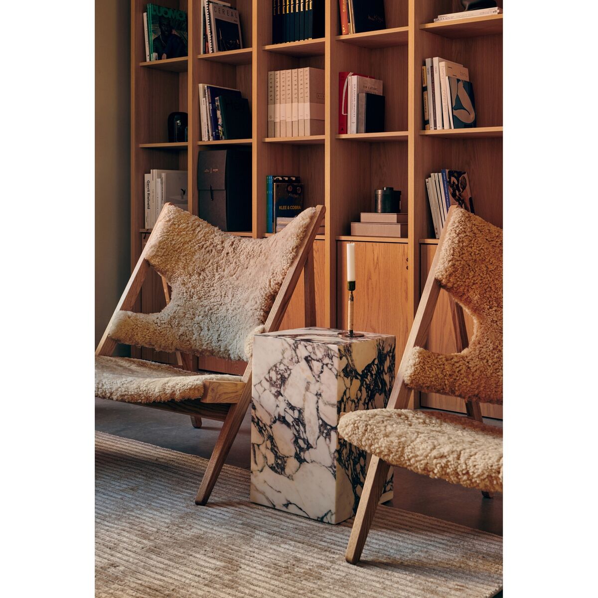 Sockel Couchtisch Hoch Calacatta Viola