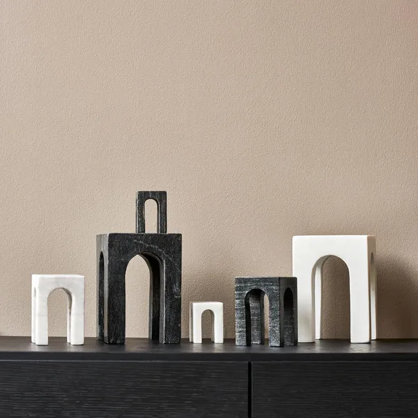 Arkis Bookend Black