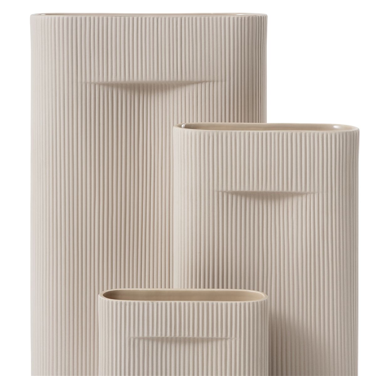 Ridge Vase / H: 35 cm Beige