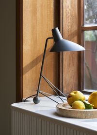 Tripod HM9 Table Lamp Black