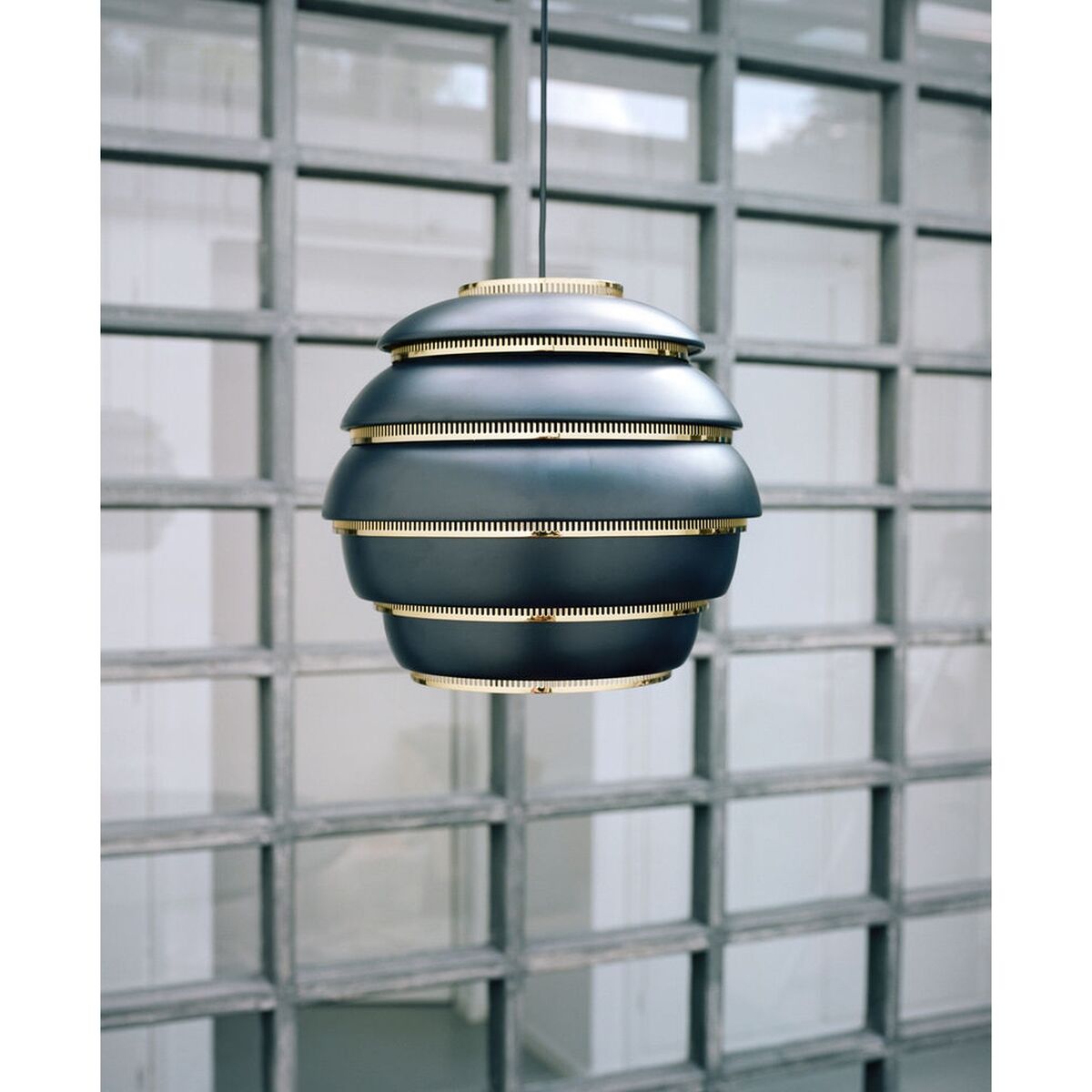Beehive A331 Hanglamp Zwart/ Messing