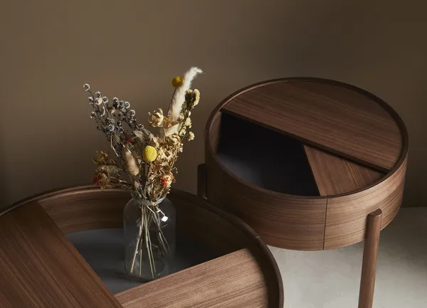 Arc Coffee Table Walnut Ø42