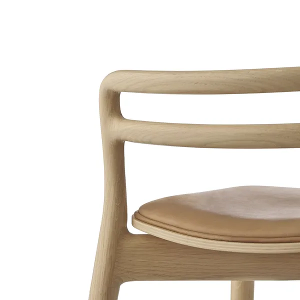484 Cabin Bar Stool Light Oak/Sand Leather
