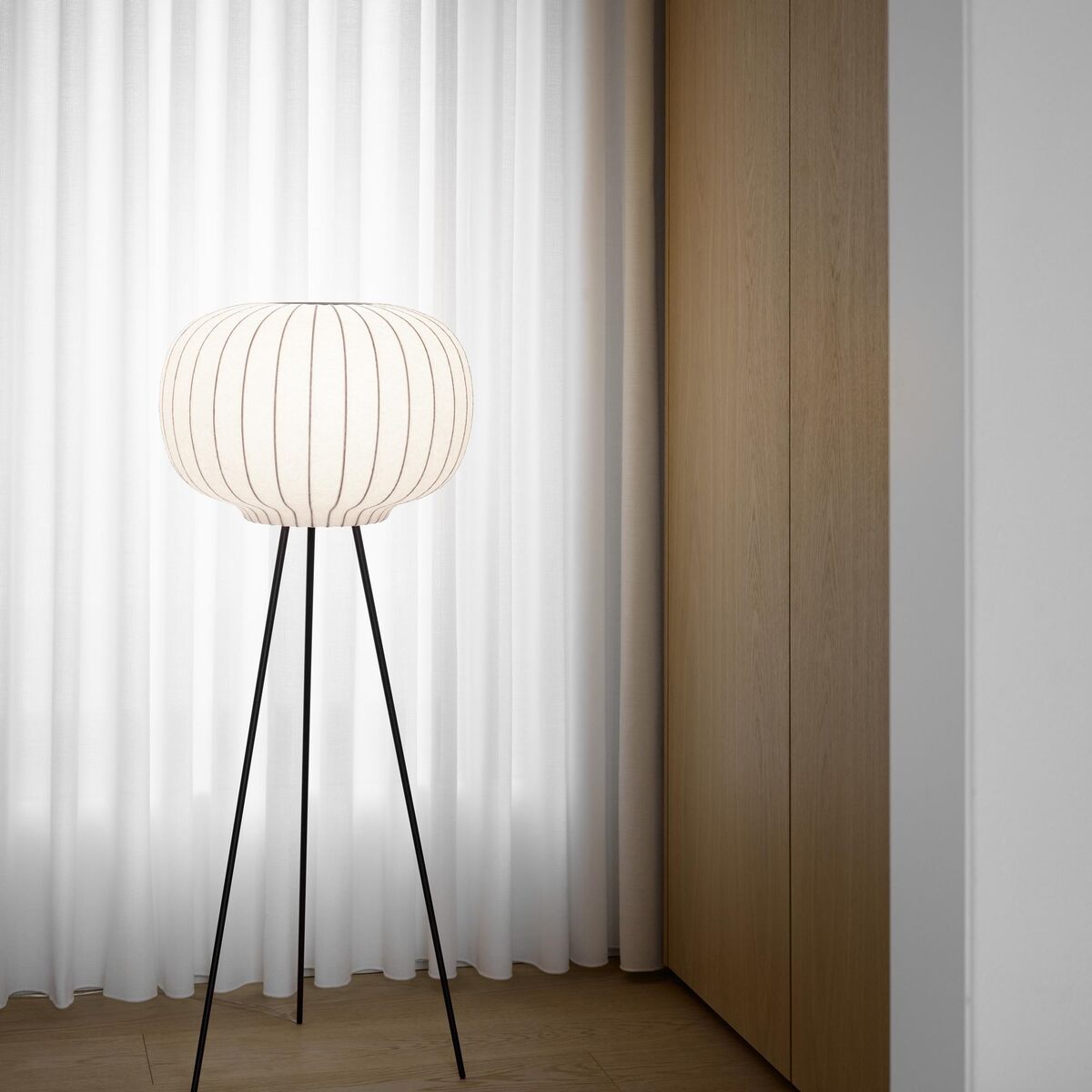 581 Papierowa Lampa Stojąca Biała