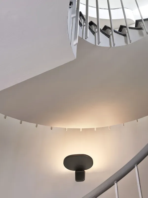 Oplight W1 Wall Lamp Satin Black