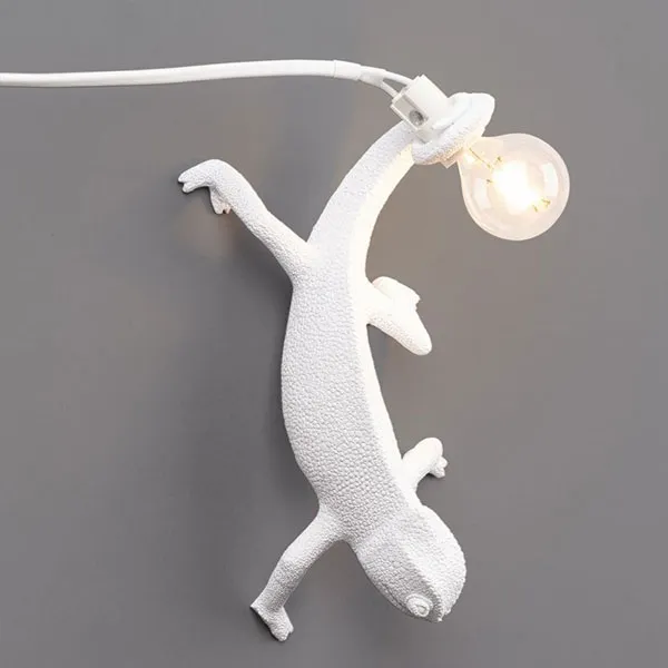 Chameleon Going Down Væglampe Hvid