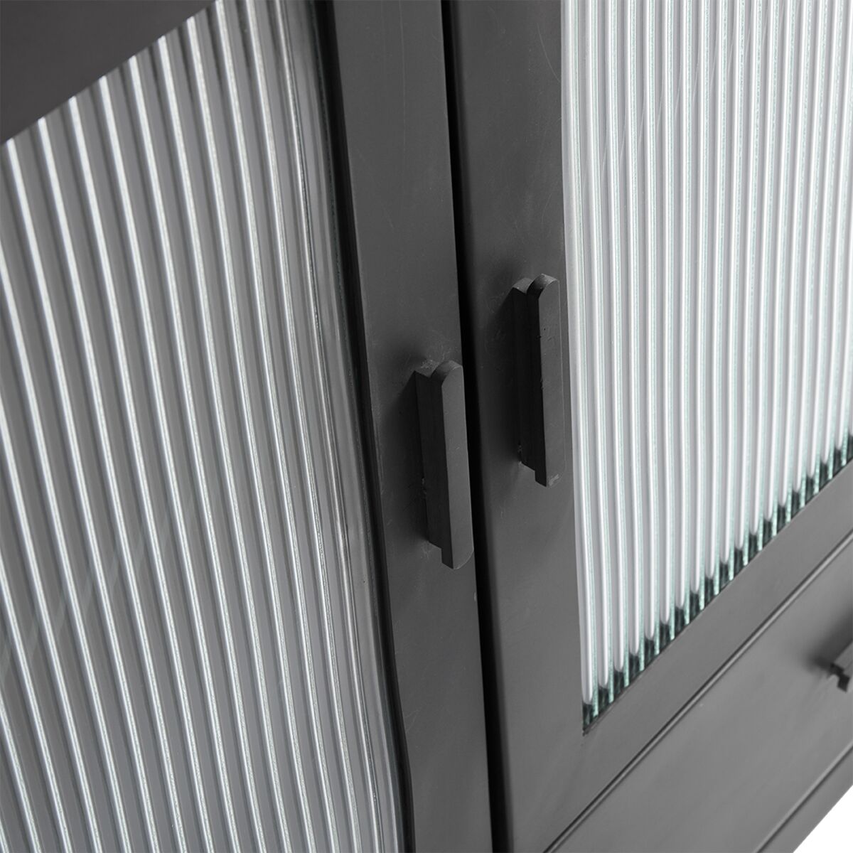 Dallas Showcase Cabinet Black
