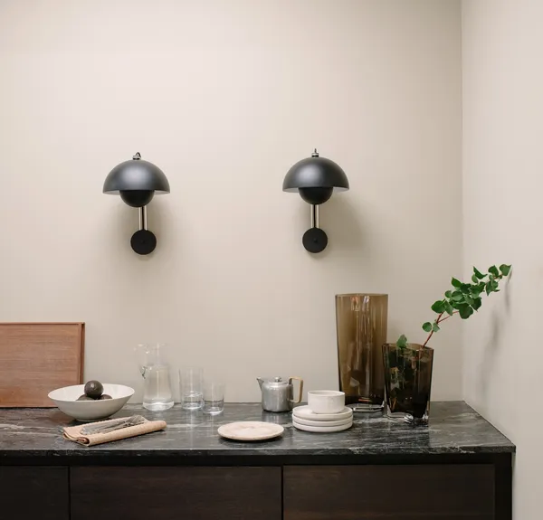 Flowerpot VP8 Wall Lamp Matt White