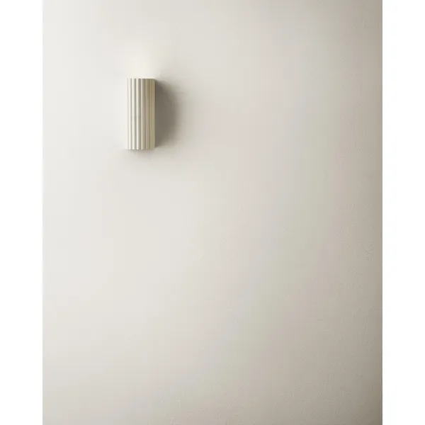 Donna Wall Lamp Linen