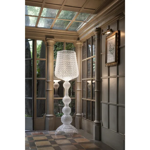 Kabuki Floor Lamp Black