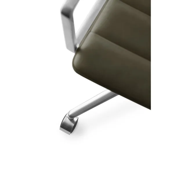 452 Drehstuhl mit Rollen Aluminium/ Bosco Grün