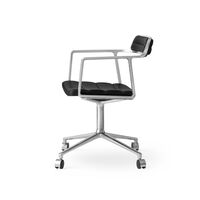 452 Swivel Chair M. Wheels Aluminum/ Black Leather