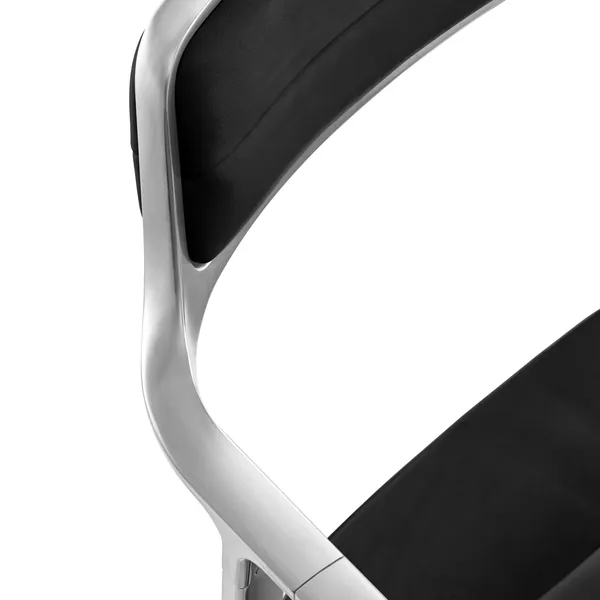 452 Swivel Chair M. Wheels Aluminum/ Black Leather
