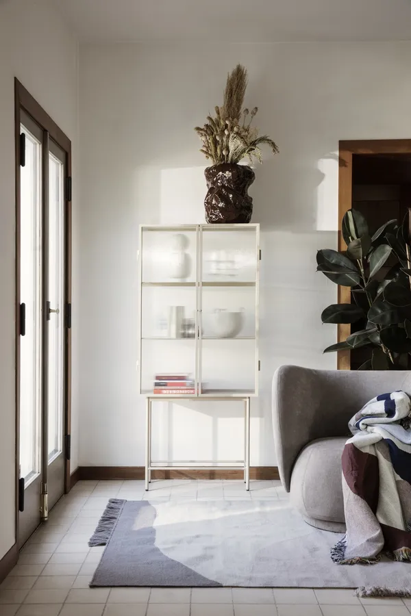 Haze Showcase Ribbed Glass Cashmere