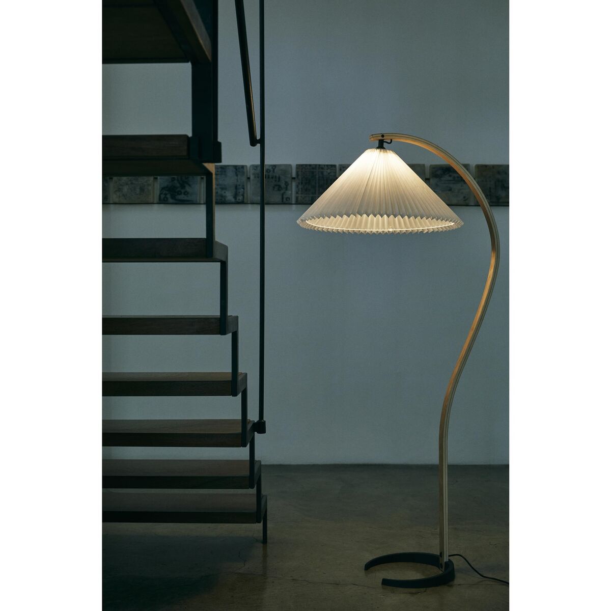 Timberline Vloerlamp Eiken en Berk/ Wit