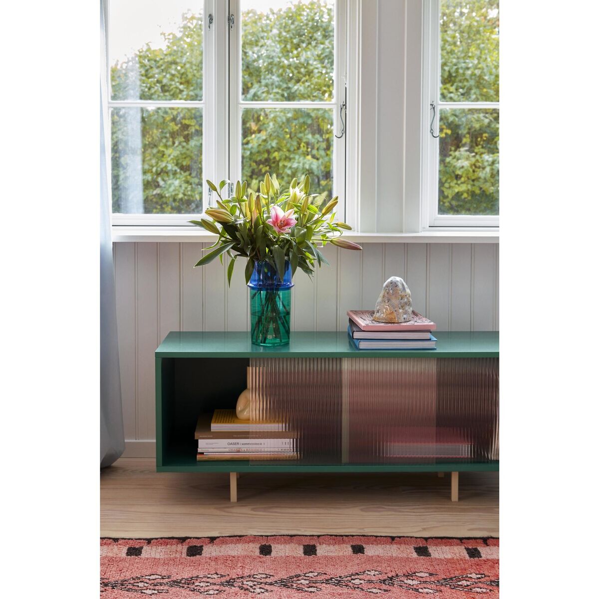 Colour Kommode med Glassdører Medium Mørk Mint