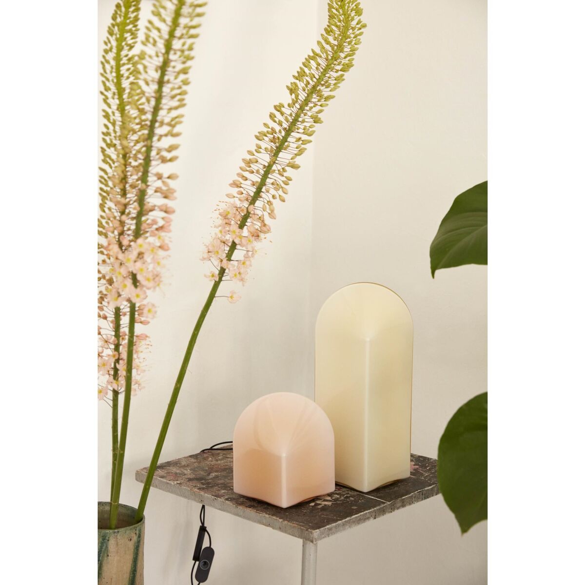 Parade Bordlampe 160 Shell White