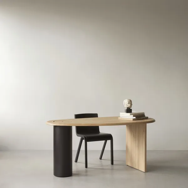 The Eclipse Writing Pad Oak